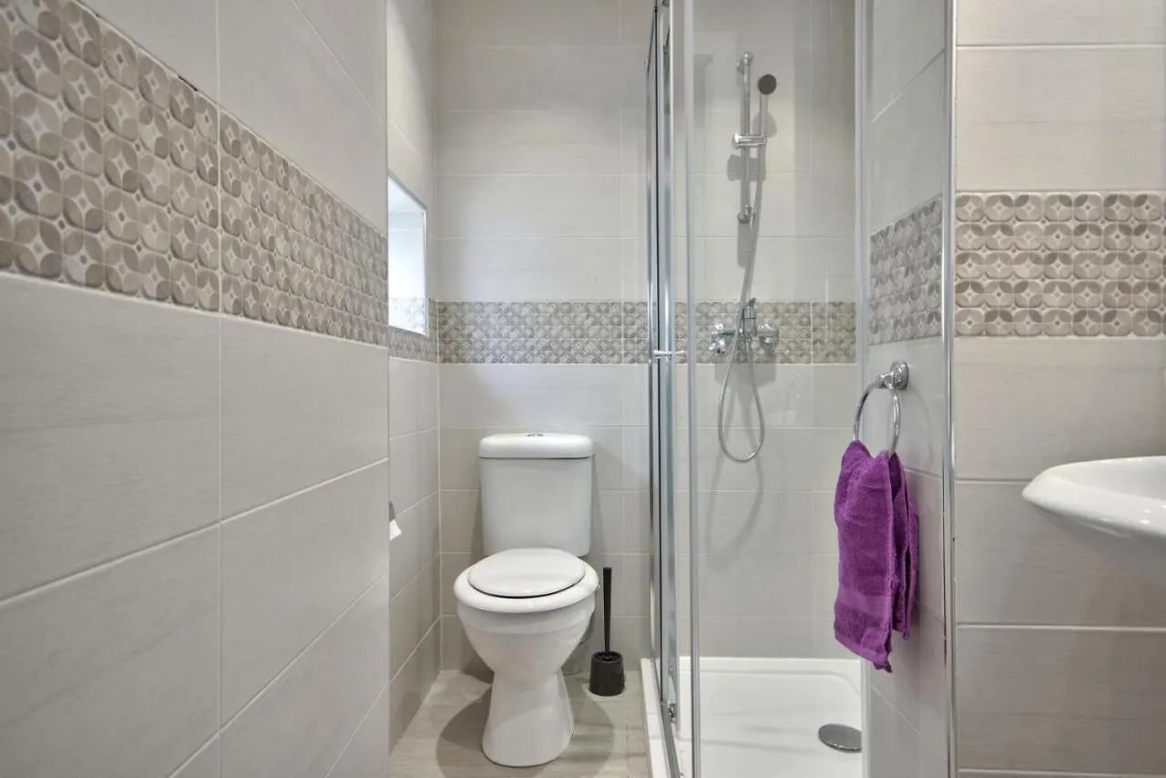 Borgo Apartments 1 & 2 Bedroom Self-Catering Units In Central Valletta 0*,  Malta