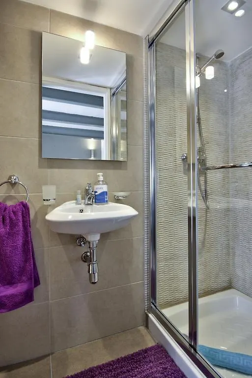Borgo Apartments 1 & 2 Bedroom Self-Catering Units In Central Valletta