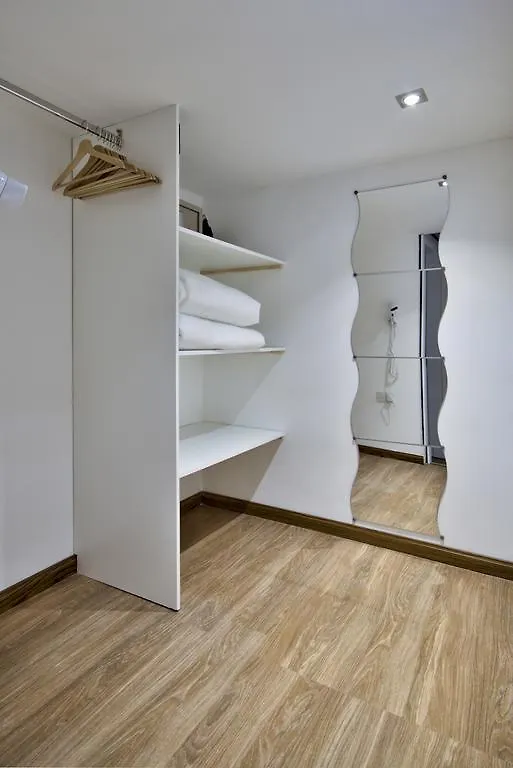 Borgo Apartments 1 & 2 Bedroom Self-Catering Units In Central Valletta